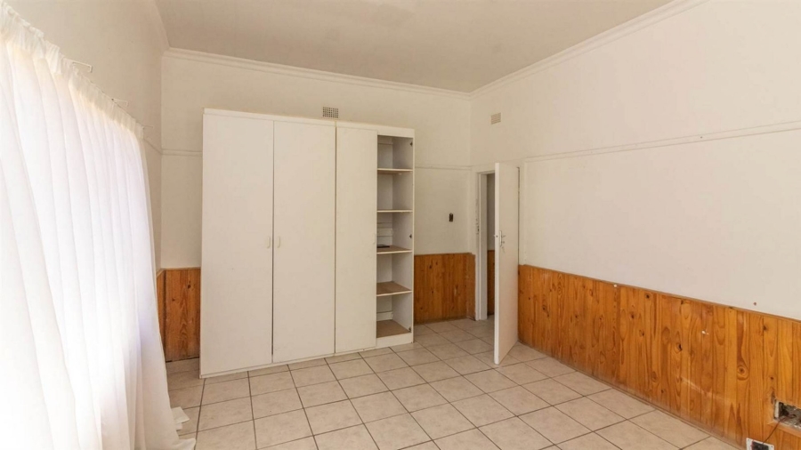 3 Bedroom Property for Sale in Kroonheuwel Free State
